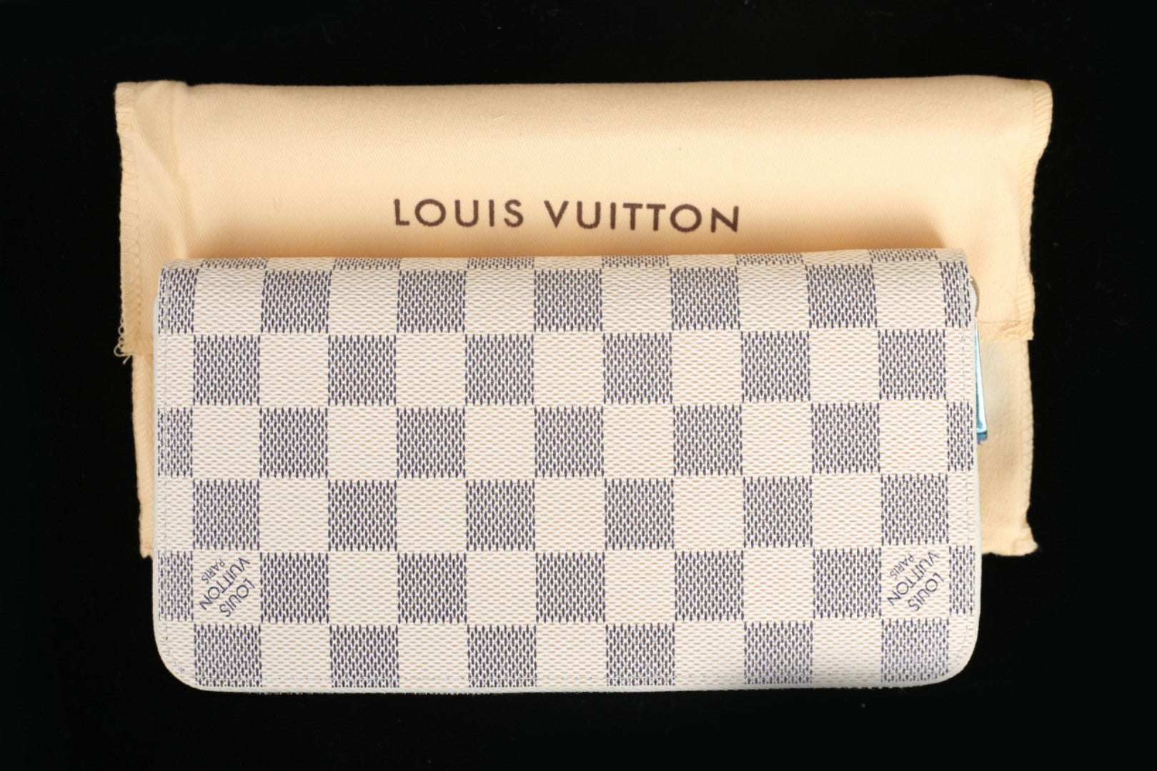 Wallet-LV-5