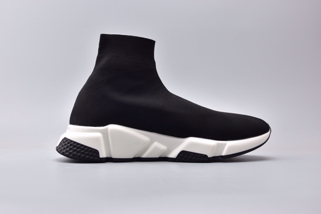 Balenciaga- 12