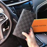 Wallet-LV-15