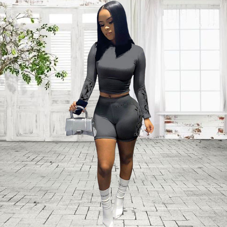 X00131M 2021 summer women clothing 4colors crop top Tshirt with shorts two piece outfit 2 piece short set