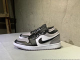 AJ1-8